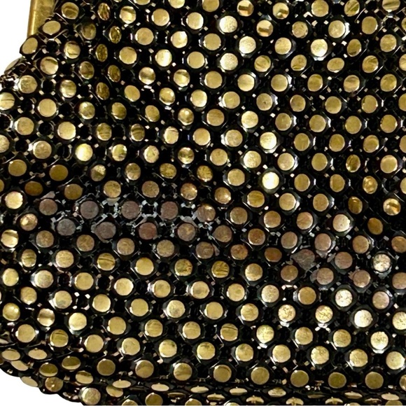 Vintage Whiting & Davis Gold Mesh Wristlet Evening Bag - Picture 2 of 6